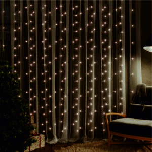 Χριστουγεννιάτικα Λαμπάκια Κουρτίνα LED 2×2 Διαφανές Καλώδιο