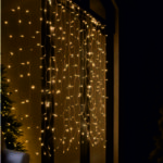 Χριστουγεννιάτικα Λαμπάκια Κουρτίνα LED 2×2 Διαφανές Καλώδιο
