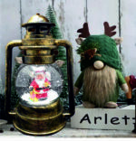 Χριστουγεννιάτικο Φωτιζόμενο Vintage Φανάρι Άγιος Βασίλης με Μουσική